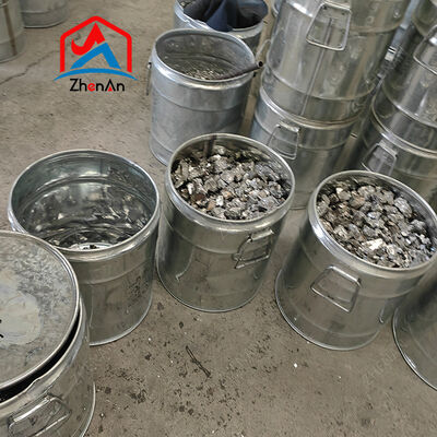 كتلة سبيكة حديد وفاناديوم 75 درجة، فضي أسود، لصفائح الدروع الفولاذية والاستخدامات الإنشائية عالية القوة