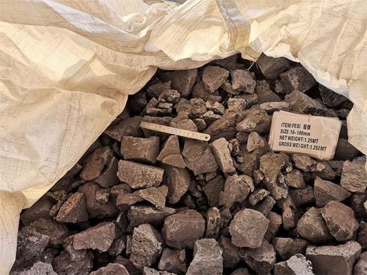 75٪ FeSi Iron Silicon Alloy عالية النقاء 50-100mm كتل السيليكون الحديدي